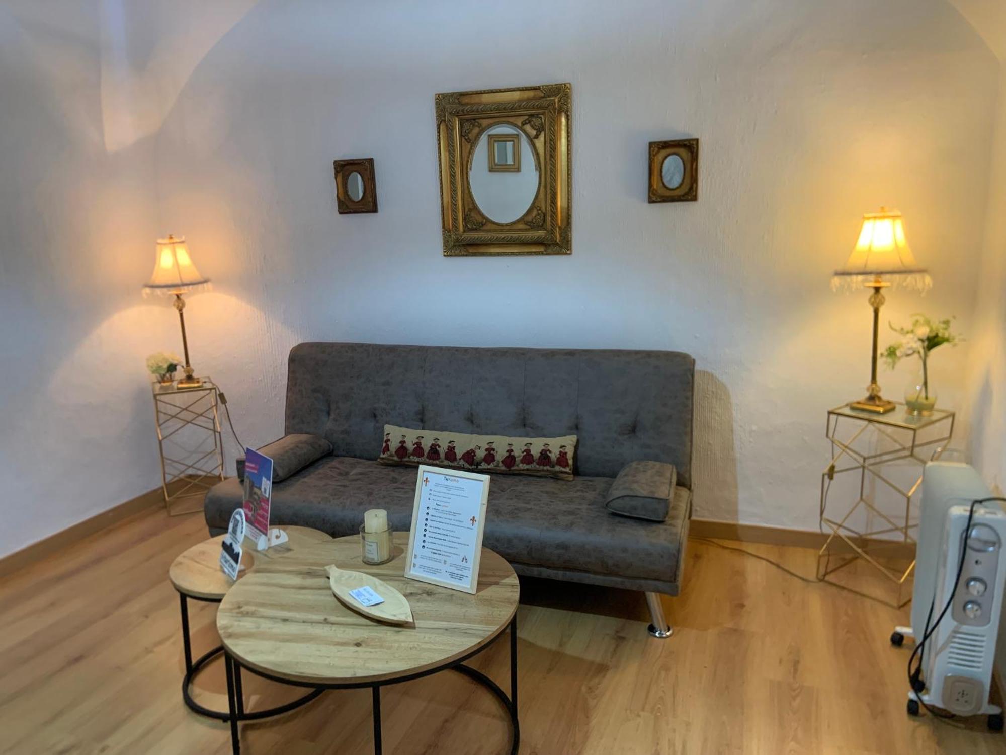 Flor De Lis 1 Apartment Caceres Exterior photo